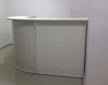 Стойка ресепшн Рива 1890х1890х1150 &mdash; Аэлита